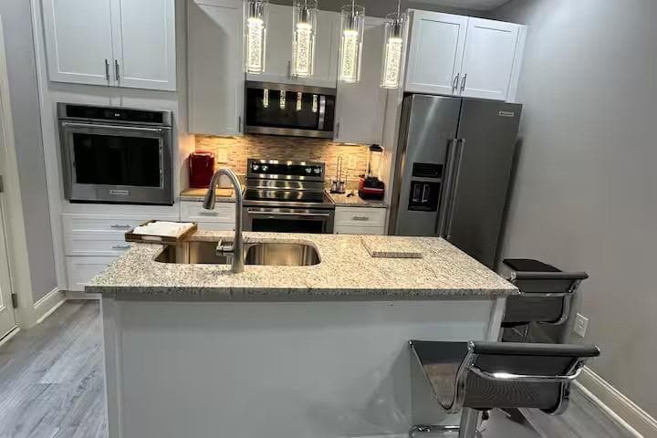 8 bedroom, 7 bathroom, 7,111 sq ft single family residence for sale at 2251 Colonial Oak Way, Stone Mountain, GA 30087 — photo 9