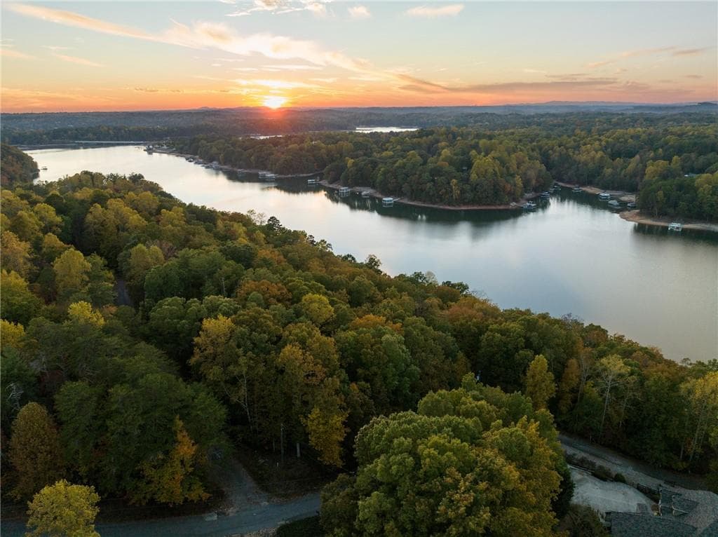 single family residence for sale at 3324 Winterberry Court, Gainesville, GA 30501 — photo 6