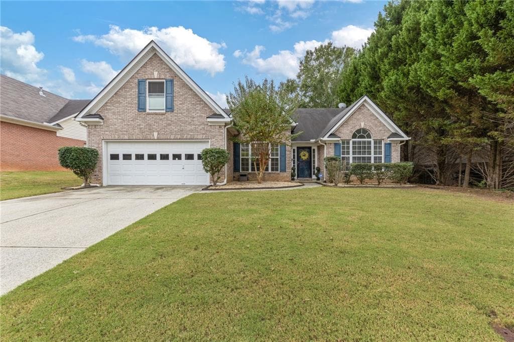 4 bedroom, 2 bathroom, 2,615 sq ft single family residence sold at 1195 Chandler Ridge Drive, Lawrenceville, GA 30045