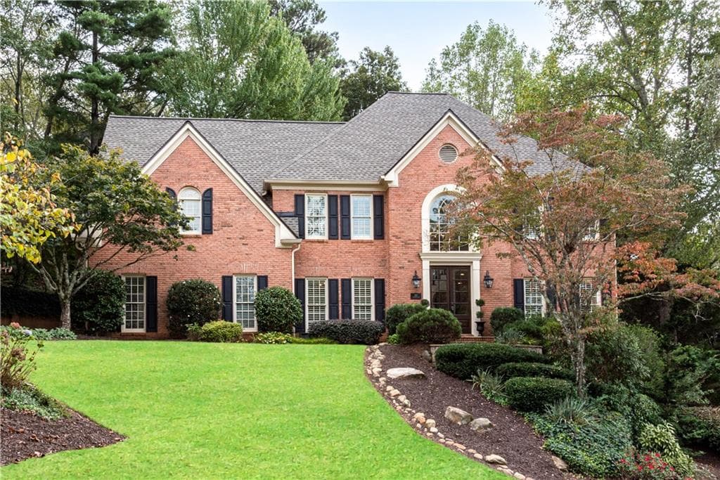 5 bedroom, 5 bathroom, 4,817 sq ft single family residence sold at 857 Chestnut Lake Drive, Marietta, GA 30068