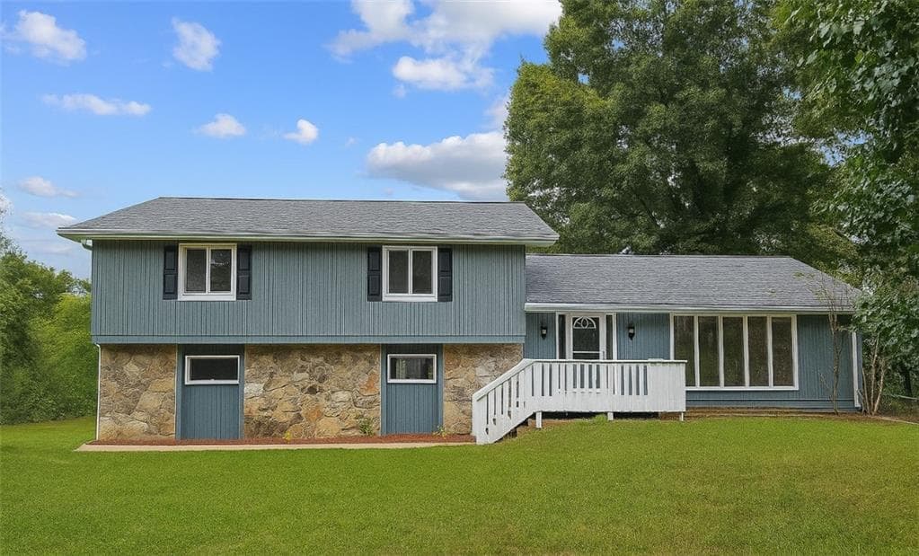 522 Foxmoor Drive, Lilburn, GA 30047 — most recent listing photo