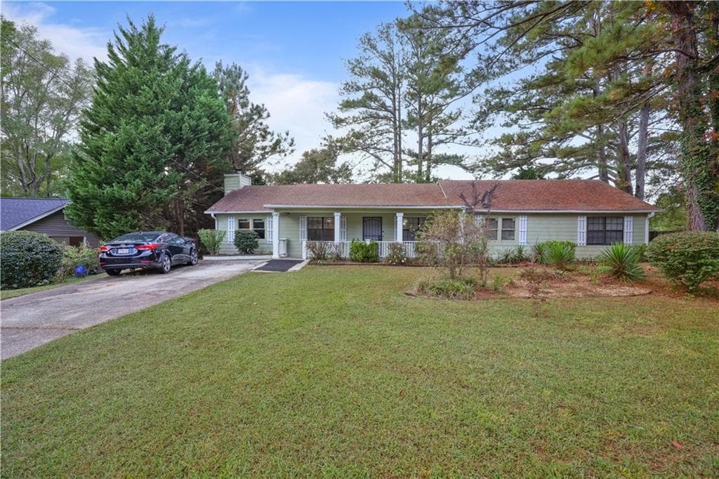 4 bedroom, 2 bathroom, 2,120 sq ft single family residence sold at 3501 Mustang Drive, Powder Springs, GA 30127