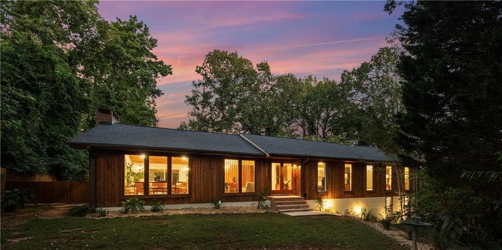 4381 King Valley Drive, Smyrna, GA 30082 — most recent listing photo