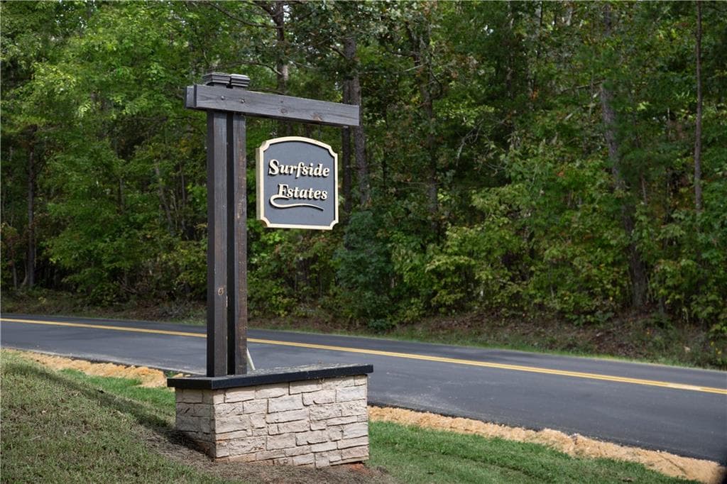 single family residence for sale at 3831 Skyline Drive, Gainesville, GA 30501