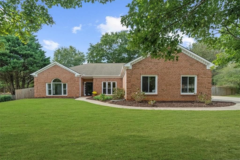 3 bedroom, 3 bathroom, 2,182 sq ft single family residence sold at 2635 Bordeaux Boulevard, Cumming, GA 30041