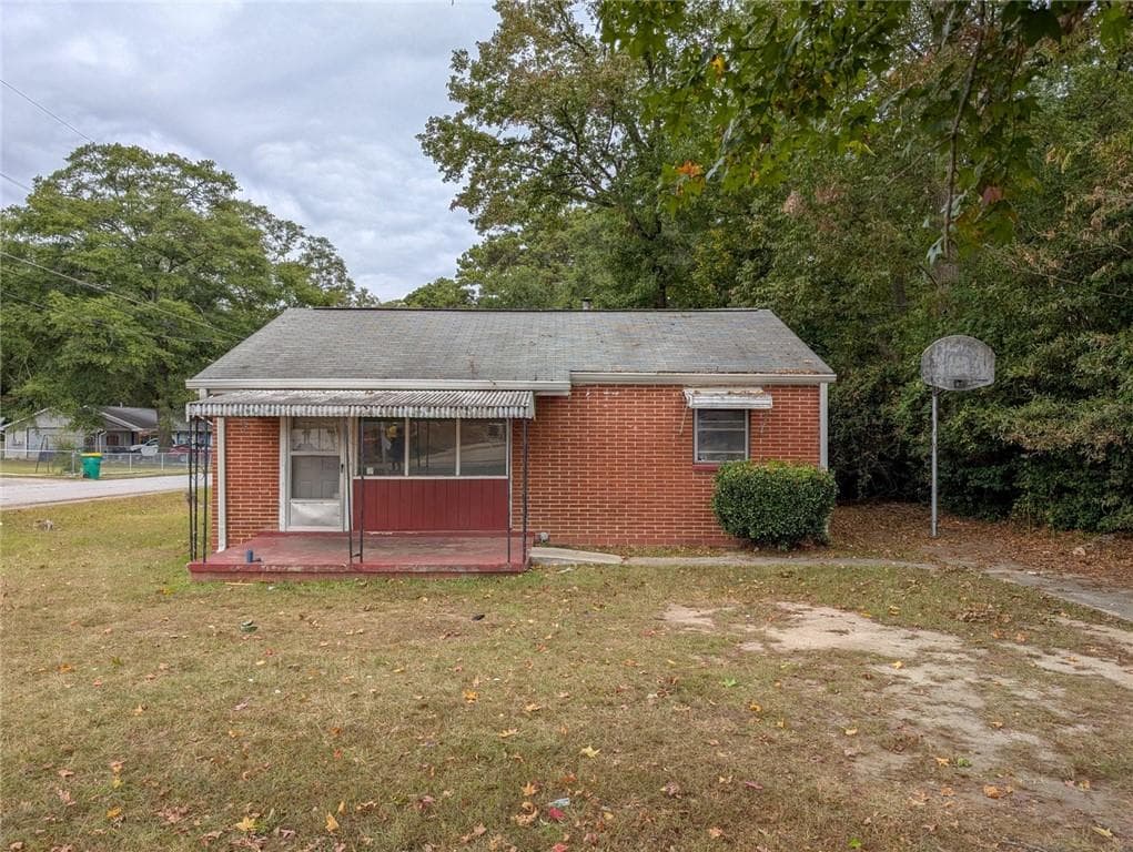 944 Forest Avenue, Forest Park, GA 30297 — most recent listing photo