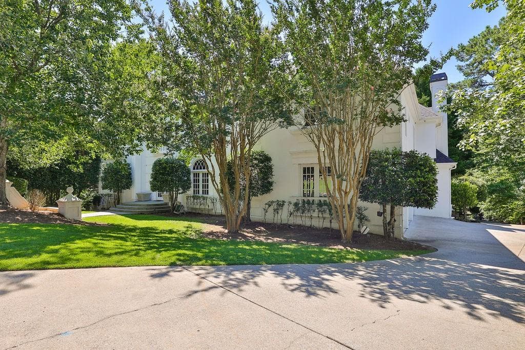 110 Larne Court, Roswell, GA 30076 — most recent listing photo