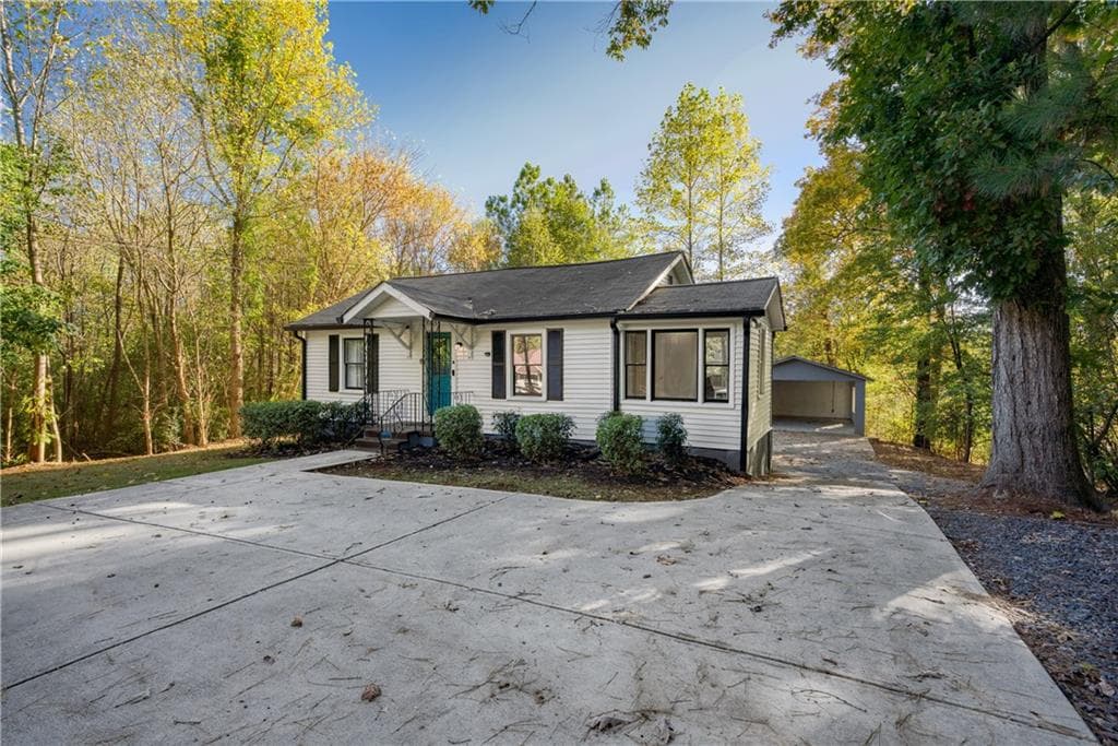 1736 Dickerson Drive, Mableton, GA 30126 — most recent listing photo