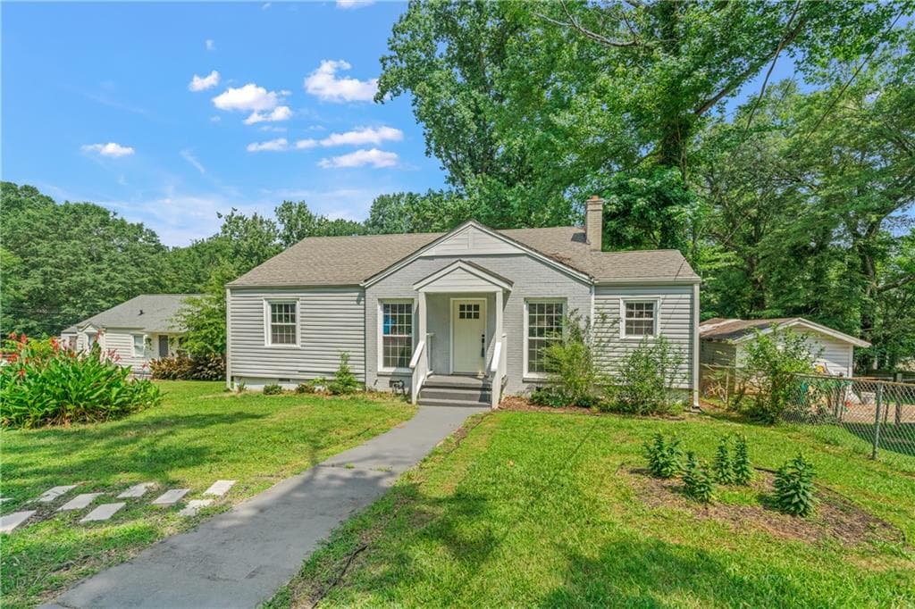3 bedroom, 3 bathroom, 1,350 sq ft single family residence for sale at 1053 Blount Place, Atlanta, GA 30344 — photo 2