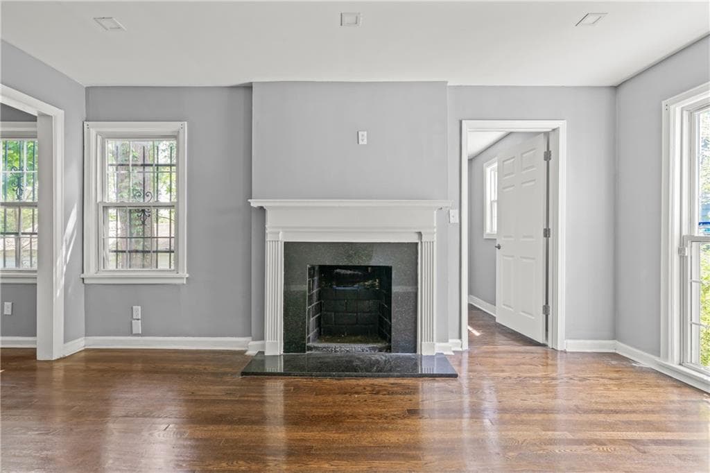 3 bedroom, 3 bathroom, 1,350 sq ft single family residence for sale at 1053 Blount Place, Atlanta, GA 30344 — photo 7