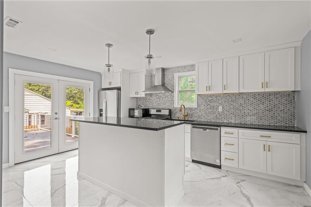 3 bedroom, 3 bathroom, 1,350 sq ft single family residence for sale at 1053 Blount Place, Atlanta, GA 30344 — photo 10