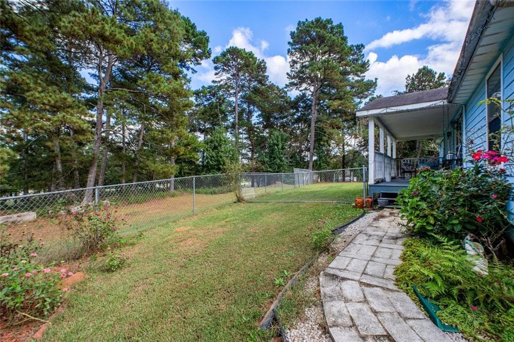 2 bedroom, 1 bathroom single family residence for sale at 5570 Bold Springs Road, Dacula, GA 30019 — photo 4