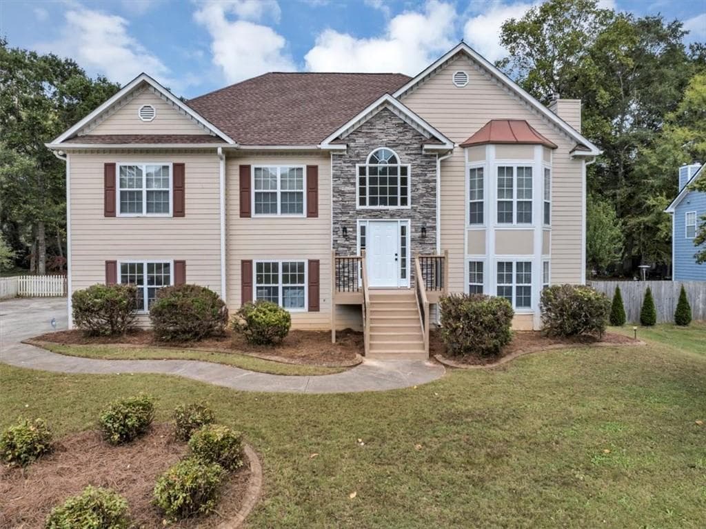 4 bedroom, 3 bathroom, 2,843 sq ft single family residence sold at 1020 Inca Lane, Woodstock, GA 30188