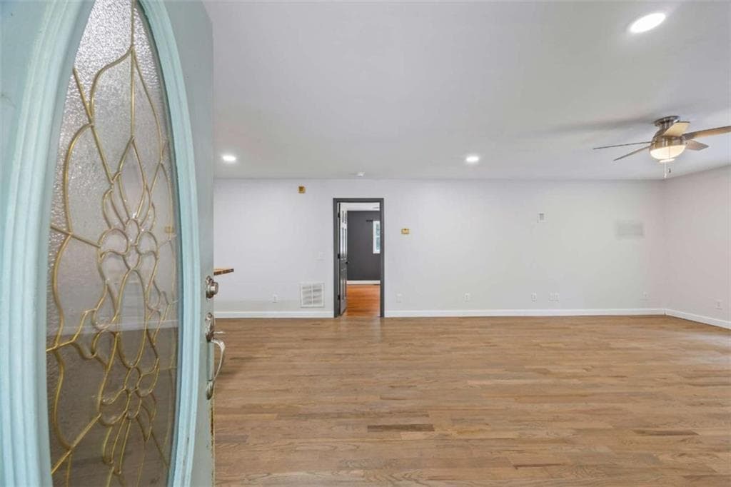 3 bedroom, 2 bathroom, 2,560 sq ft single family residence under contract at 532 Davenport Road, Braselton, GA 30517 — photo 7