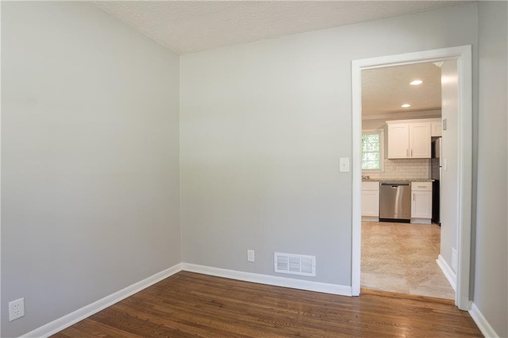 3 bedroom, 2 bathroom, 2,439 sq ft single family residence for sale at 802 San Miguel Drive, Stone Mountain, GA 30083 — photo 10