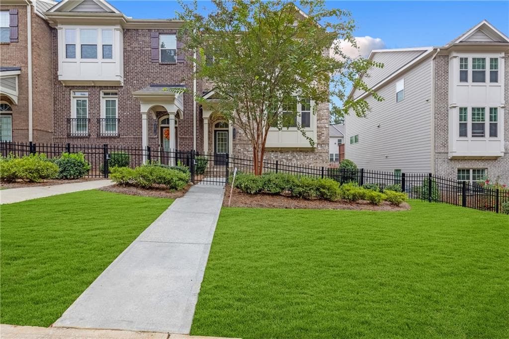 10016 Jack Drive, Roswell, GA 30076 — most recent listing photo