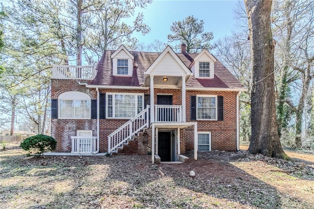4 bedroom, 2 bathroom, 1,743 sq ft single family residence sold at 238 Howell Drive, Atlanta, GA 30331