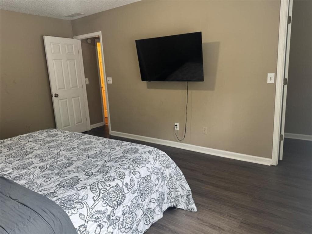 3 bedroom, 3 bathroom, 2,250 sq ft single family residence for sale at 3348 Owens Brook Way, Kennesaw, GA 30152 — photo 8