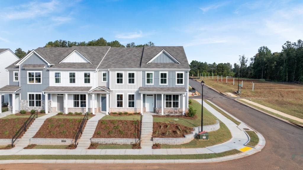 6737 Leigh Street, Flowery Branch, GA 30542 — most recent listing photo