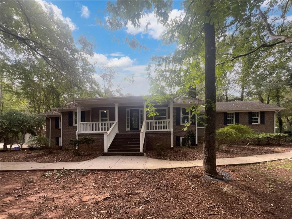 121 Northwoods Road, Sharpsburg, GA 30277 — most recent listing photo
