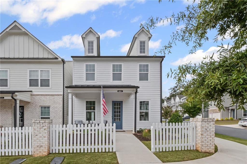 3 bedroom, 3 bathroom, 1,906 sq ft single family residence sold at 800 Homestead Drive, Woodstock, GA 30188