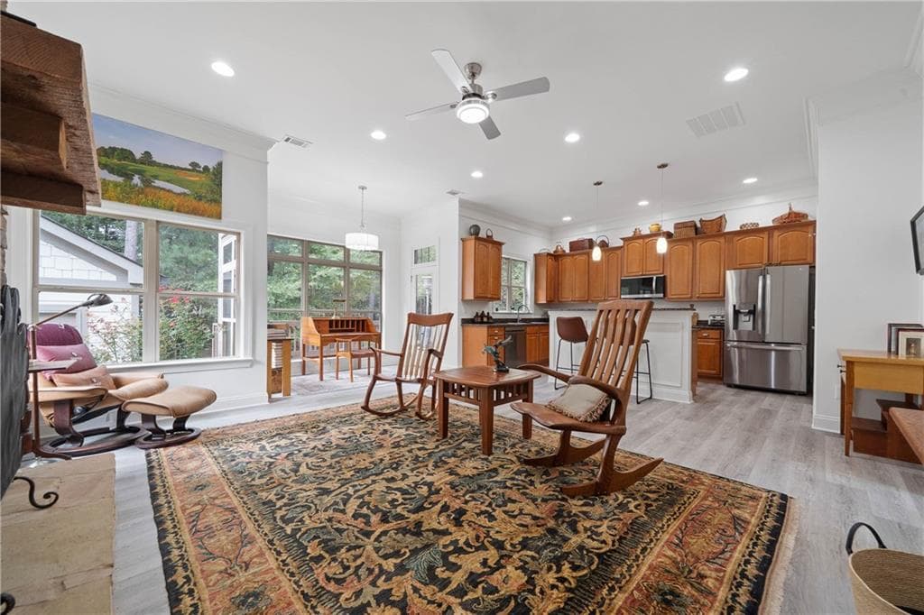 3 bedroom, 4 bathroom, 2,020 sq ft single family residence for sale at 158 PARKSIDE Lane, Eatonton, GA 31024 — photo 9