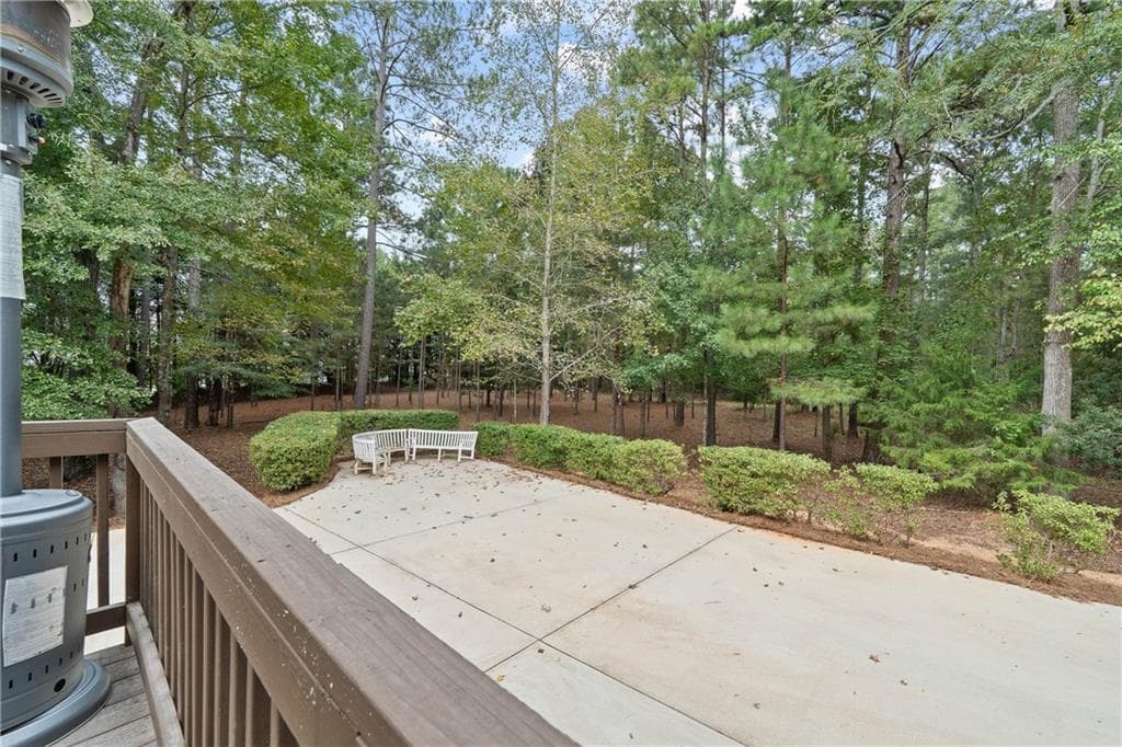 3 bedroom, 4 bathroom, 2,020 sq ft single family residence for sale at 158 PARKSIDE Lane, Eatonton, GA 31024 — photo 6