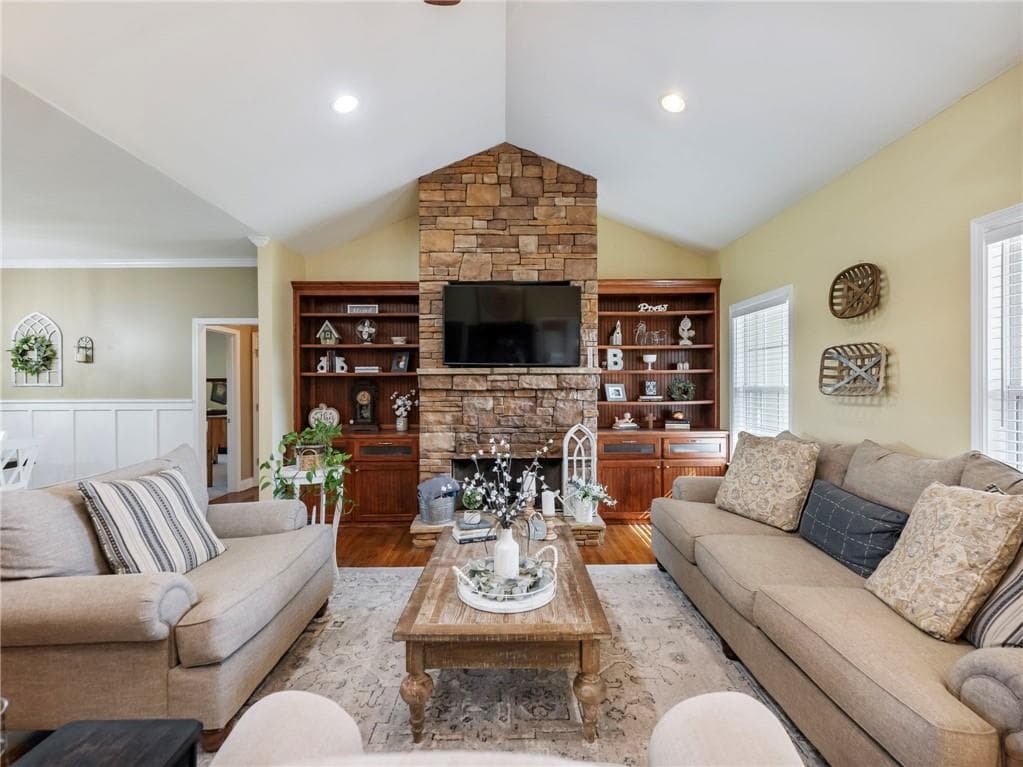 5 bedroom, 4 bathroom, 4,928 sq ft single family residence for sale at 7657 Pea Ridge Road, Lula, GA 30554 — photo 4