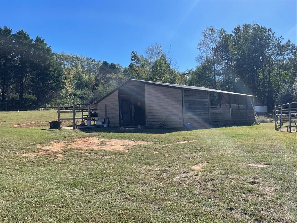 3 bedroom, 2 bathroom, 1,500 sq ft single family residence sold at 5655 Elmo Road, Cumming, GA 30028