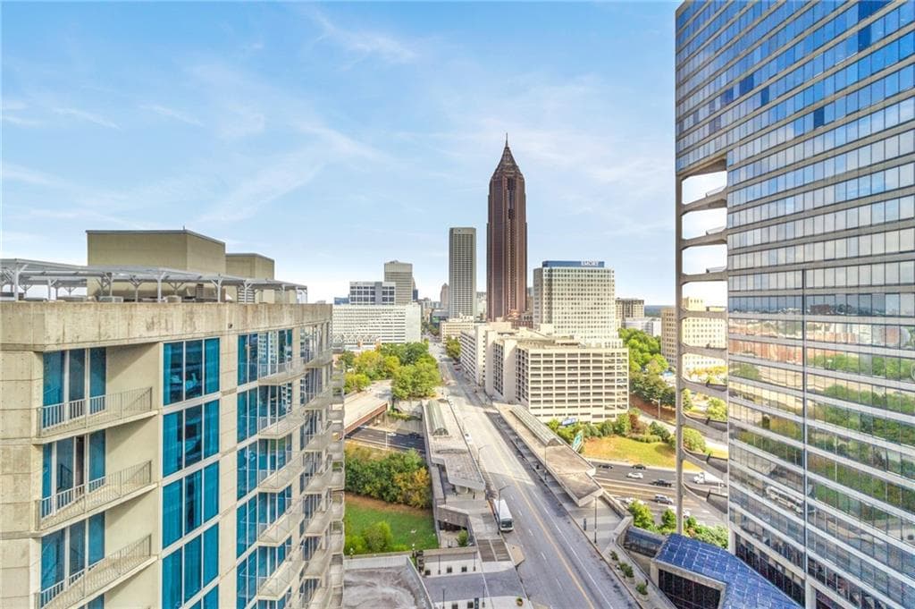 400 W Peachtree Street 1713, Atlanta, GA 30308 — most recent listing photo