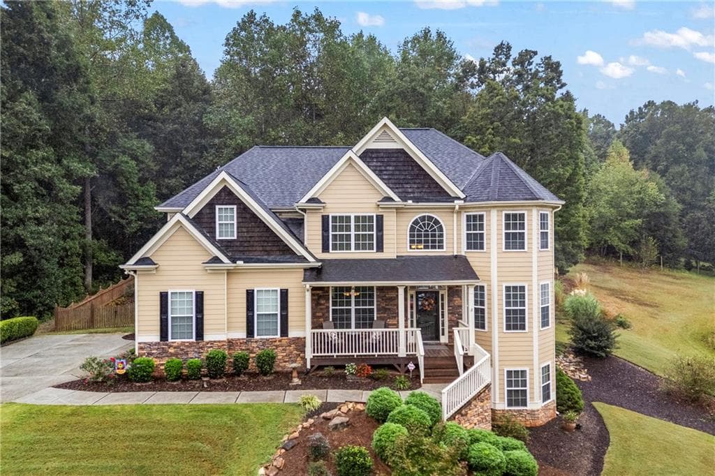 345 Southampton Circle, Hoschton, GA 30548 — most recent listing photo