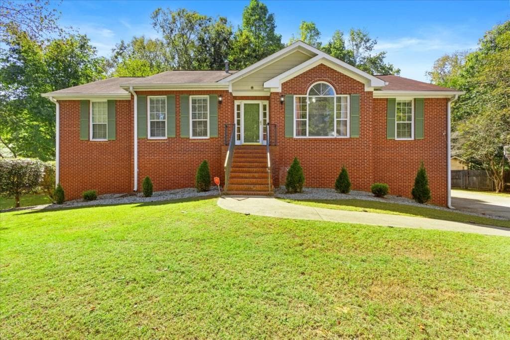 2071 Oakcreek Drive, Lithia Springs, GA 30122 — most recent listing photo