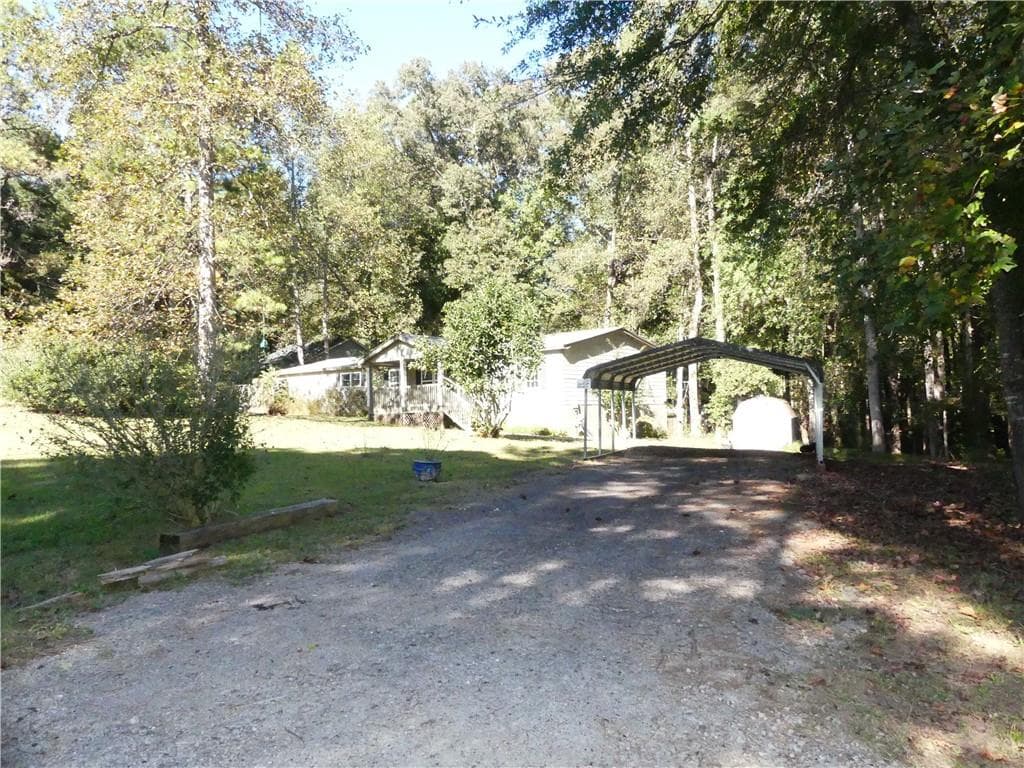 5 bedroom, 3 bathroom, 1,820 sq ft single family residence for sale at 7012 Blueberry Ridge, Acworth, GA 30102 — photo 9