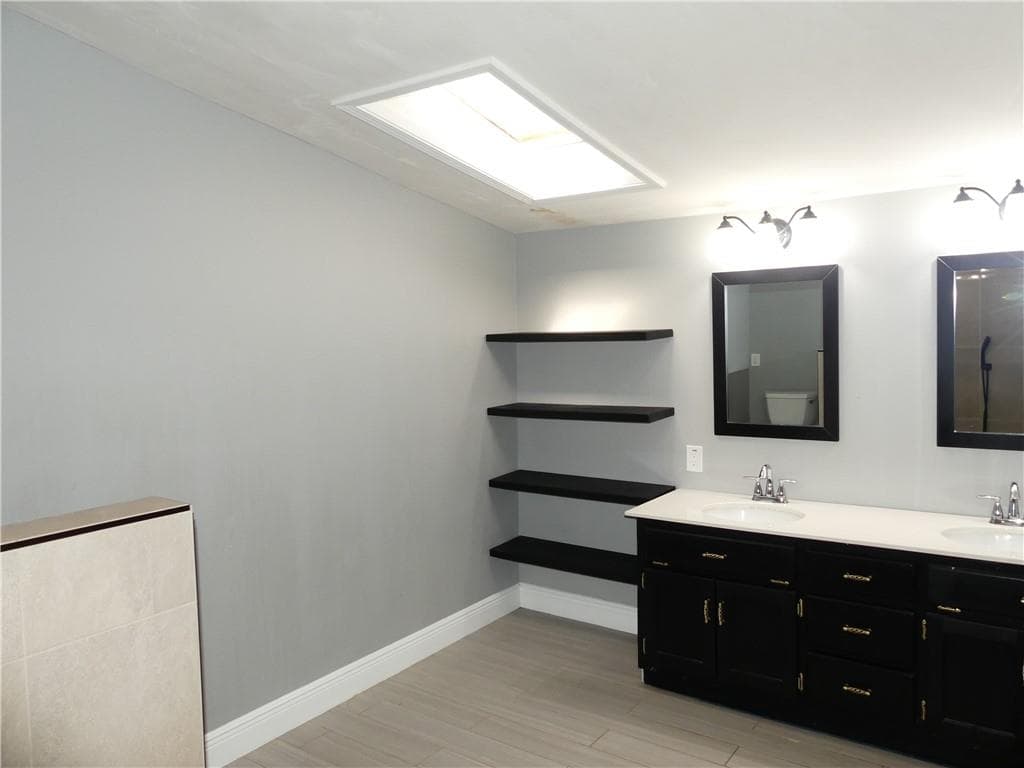 5 bedroom, 3 bathroom, 1,820 sq ft single family residence for sale at 7012 Blueberry Ridge, Acworth, GA 30102 — photo 6