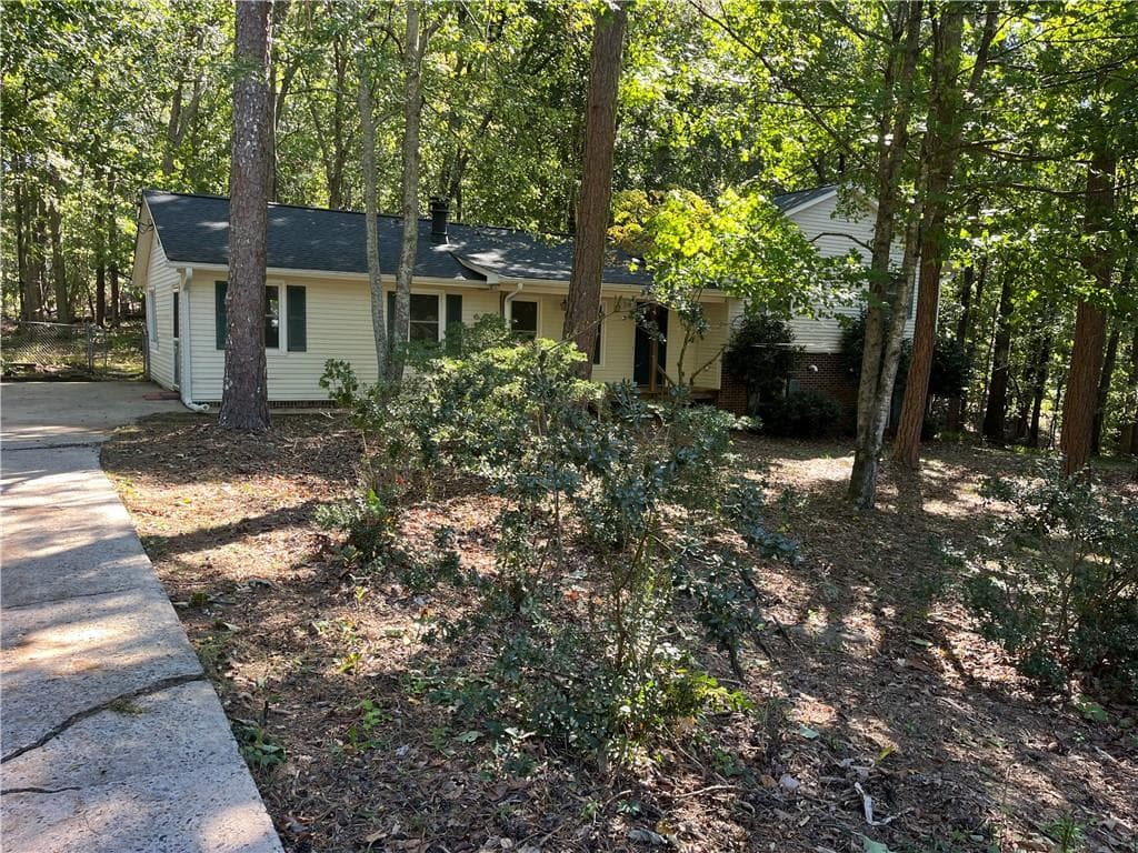 4 bedroom, 3 bathroom, 1,472 sq ft single family residence sold at 1735 Gordon Road, Cumming, GA 30040