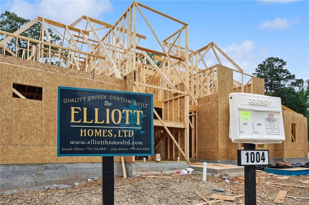 single family residence sold at 984 Wemberley Lane, Marietta, GA 30064