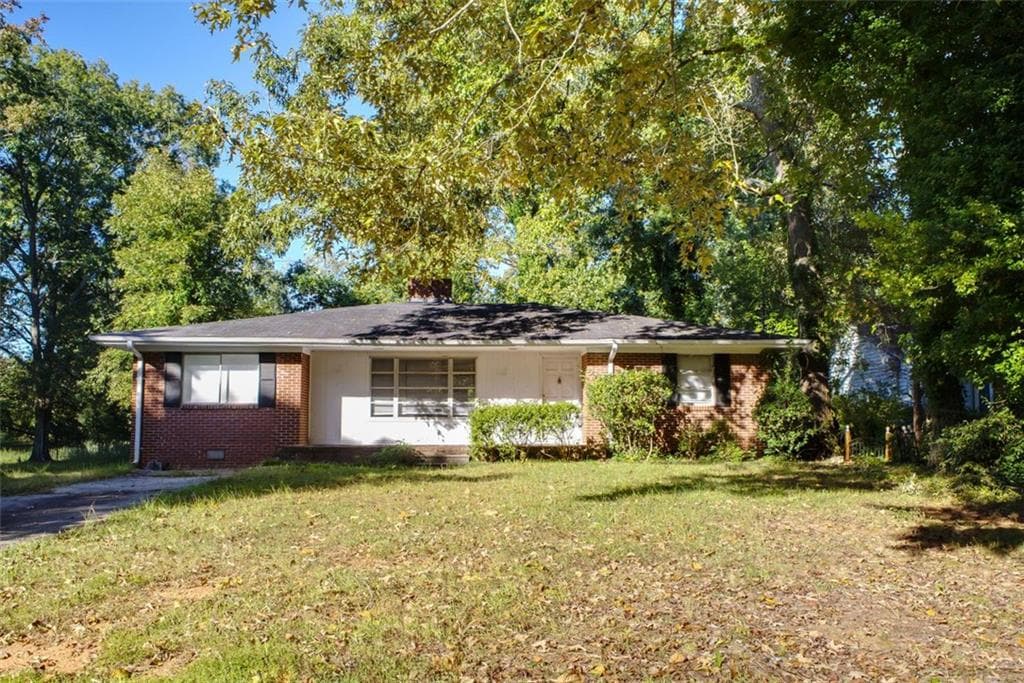 4 bedroom, 2 bathroom, 1,852 sq ft single family residence sold at 969 MOUNT AIRY Drive, Atlanta, GA 30311