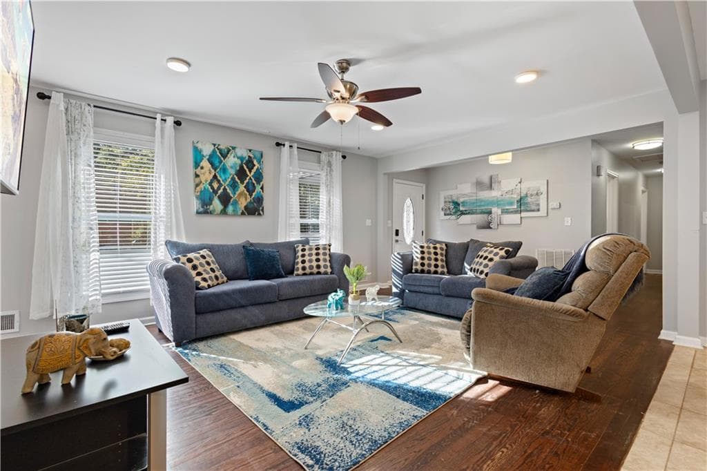 8 bedroom, 4 bathroom, 4,645 sq ft single family residence for sale at 154 Dollar Mill Road, Atlanta, GA 30331 — photo 4