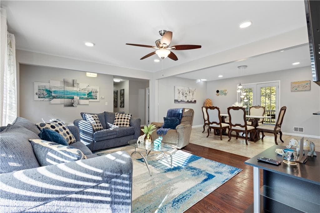 8 bedroom, 4 bathroom, 4,645 sq ft single family residence for sale at 154 Dollar Mill Road, Atlanta, GA 30331 — photo 6