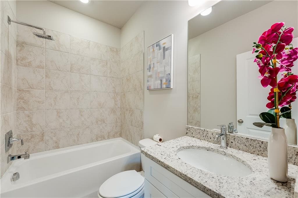 1 bedroom, 1 bathroom, 640 sq ft townhouse for sale at 958 Lawton Street, Atlanta, GA 30310 — photo 7