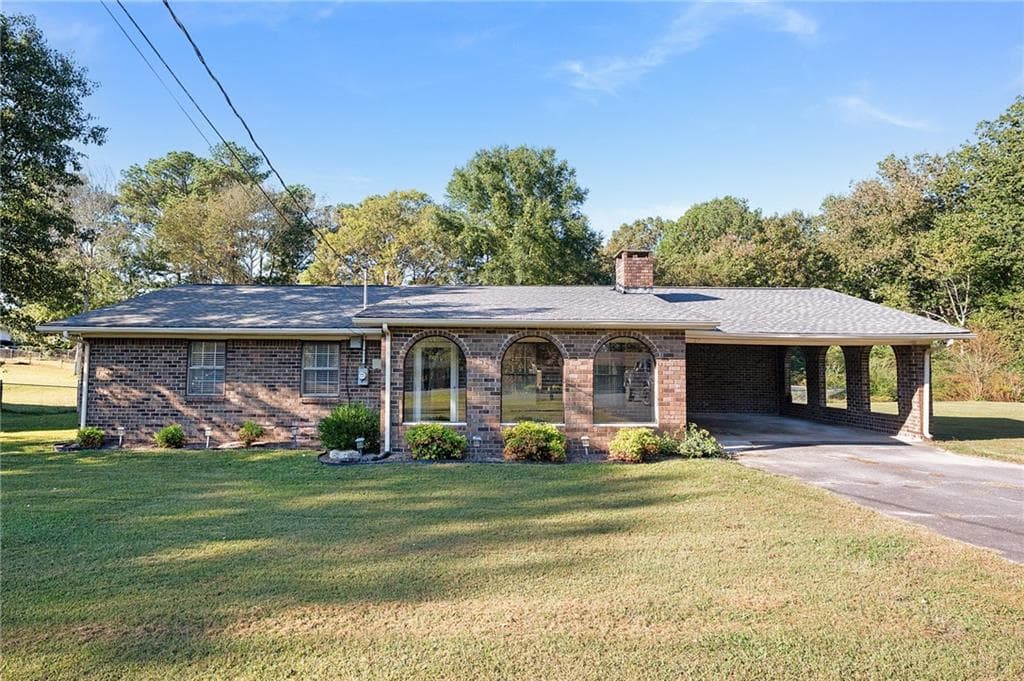 249 Davis Drive, Calhoun, GA 30701 — most recent listing photo