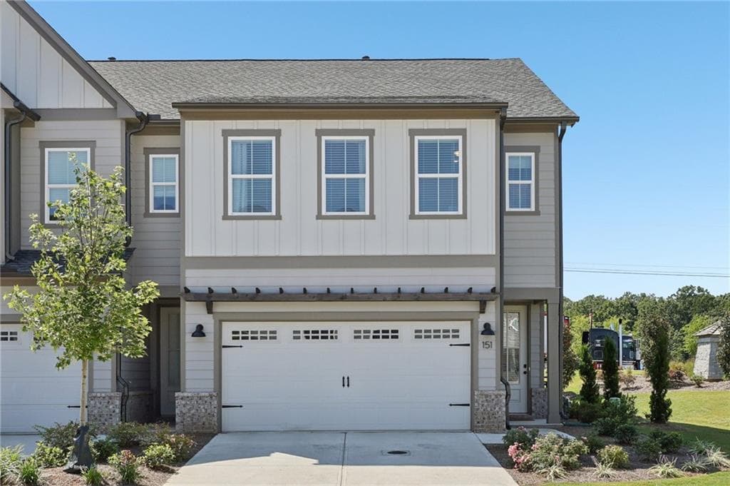3 bedroom, 3 bathroom, 1,677 sq ft townhouse for rent at 180 Hensley Park Lane The Finch, Dawsonville, GA 30534 for $2,225 a month — photo 2