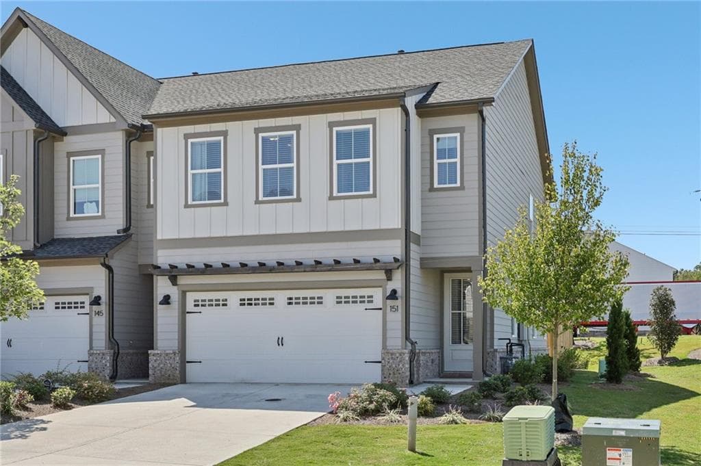 4 bedroom, 3 bathroom, 2,188 sq ft single family residence for rent at 180 Hensley Park Lane The Wren, Dawsonville, GA 30534 for $2,730 a month