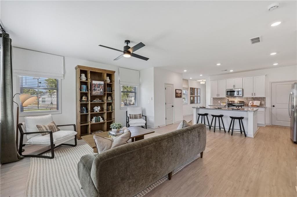 4 bedroom, 3 bathroom, 2,188 sq ft single family residence for rent at 180 Hensley Park Lane The Wren, Dawsonville, GA 30534 for $2,730 a month — photo 7