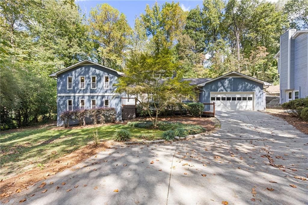 4 bedroom, 4 bathroom, 3,148 sq ft single family residence sold at 3220 Birchfield Trace, Marietta, GA 30068