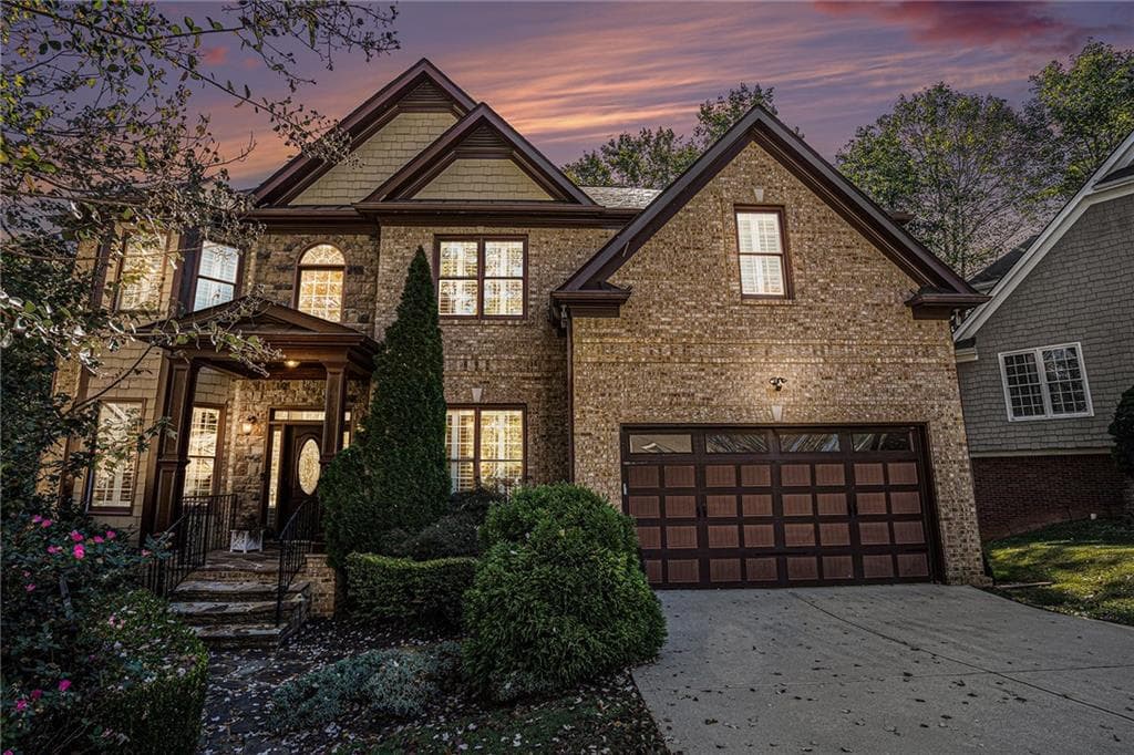 7 bedroom, 5 bathroom, 5,188 sq ft single family residence sold at 3301 Chastain Ridge Drive, Marietta, GA 30066