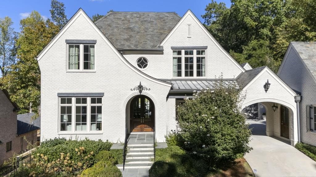 6 bedroom, 9 bathroom, 6,759 sq ft single family residence sold at 89 Blackland Road, Atlanta, GA 30342