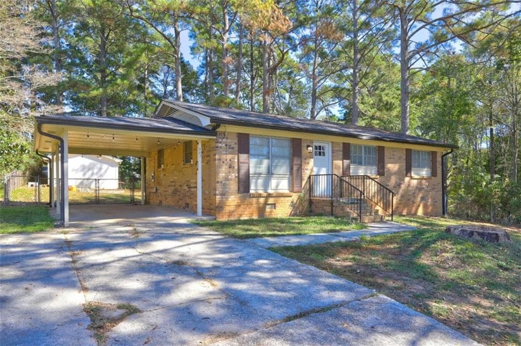 3 bedroom, 1 bathroom, 1,032 sq ft single family residence sold at 387 Lee Byrd Road, Loganville, GA 30052