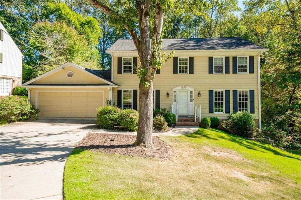 5177 Riverhill Road, Marietta, GA 30068 — most recent listing photo
