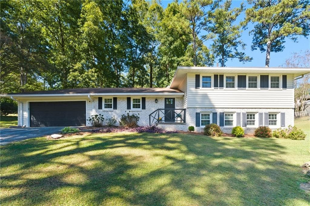 4 bedroom, 3 bathroom, 1,984 sq ft single family residence sold at 444 White Oak Drive, Marietta, GA 30060